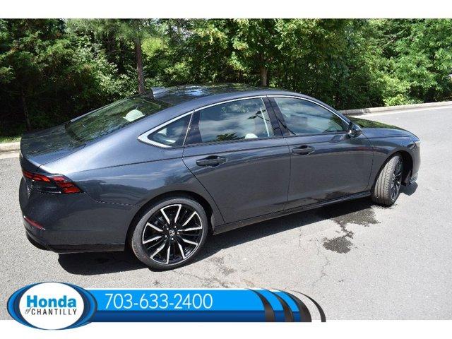 new 2025 Honda Accord Hybrid car, priced at $40,450