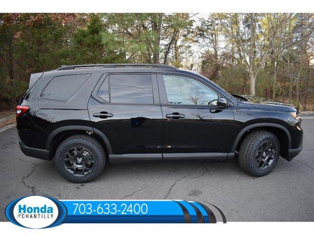 new 2025 Honda Pilot car, priced at $50,895