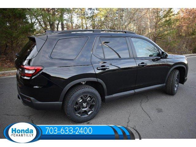 new 2025 Honda Pilot car, priced at $50,895