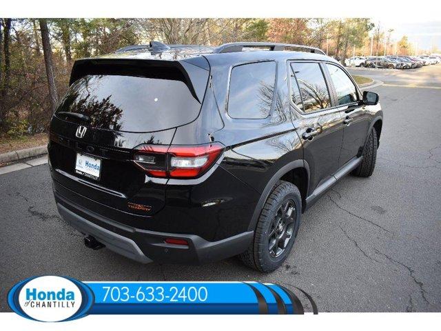 new 2025 Honda Pilot car, priced at $50,895