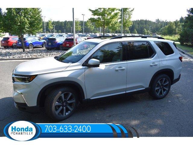 new 2025 Honda Pilot car, priced at $54,985