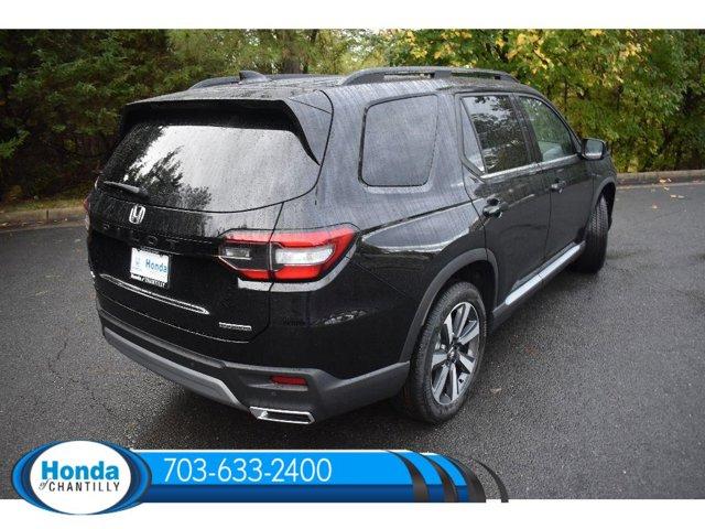new 2025 Honda Pilot car, priced at $51,095