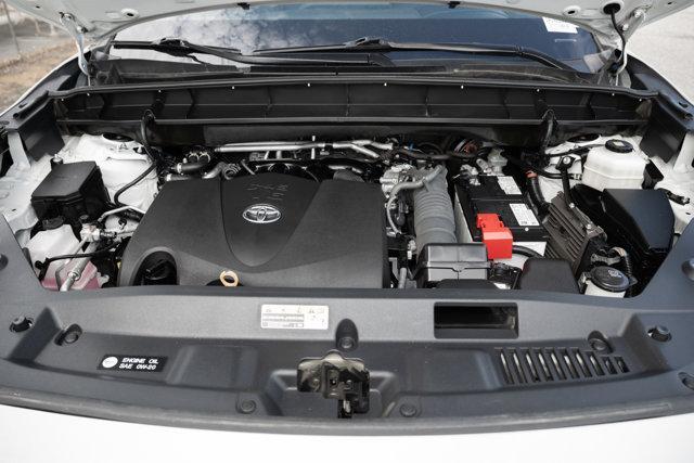 used 2022 Toyota Highlander car, priced at $29,988