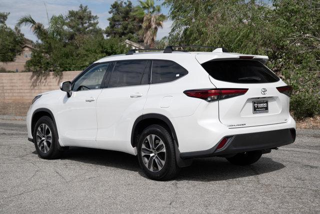used 2022 Toyota Highlander car, priced at $29,988