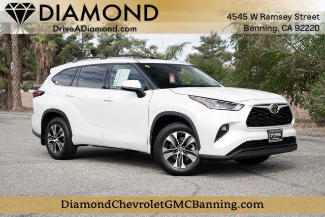 used 2022 Toyota Highlander car, priced at $29,988