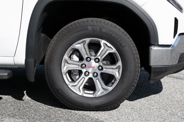new 2024 GMC Sierra 1500 car, priced at $49,620
