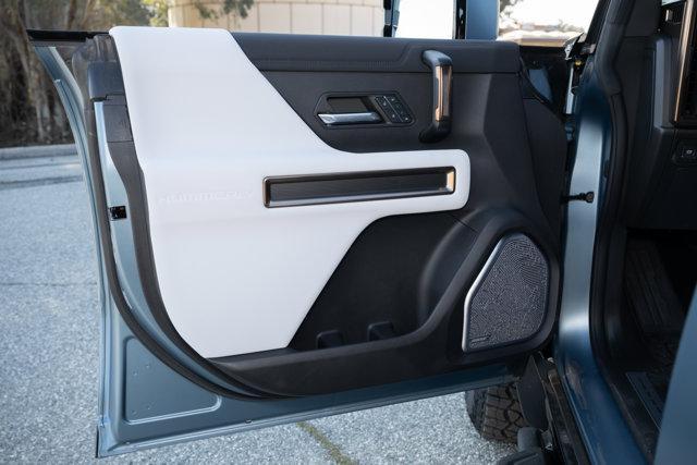 new 2024 GMC HUMMER EV Pickup car, priced at $138,150