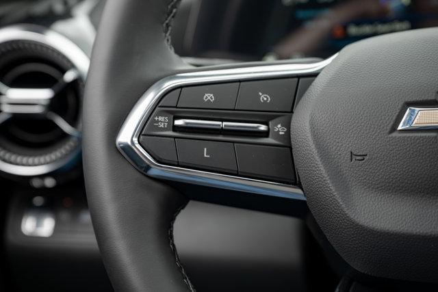 new 2025 Chevrolet Equinox car, priced at $30,594
