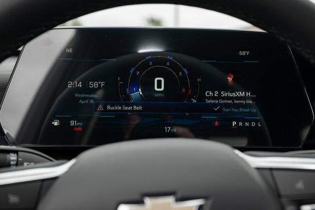 new 2025 Chevrolet Equinox car, priced at $30,594