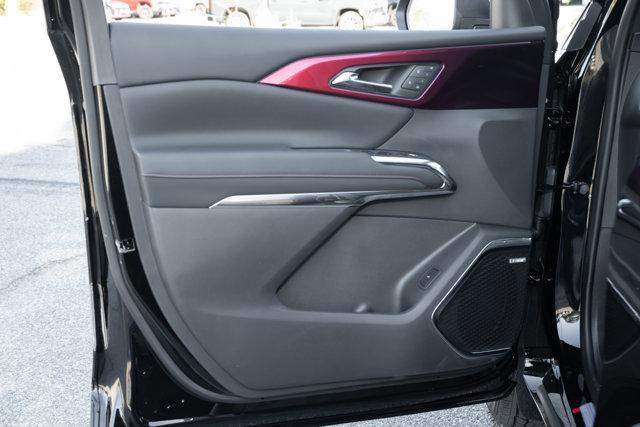 new 2026 Chevrolet Traverse car, priced at $58,215
