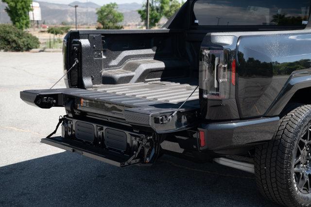 new 2025 GMC HUMMER EV Pickup car, priced at $96,639