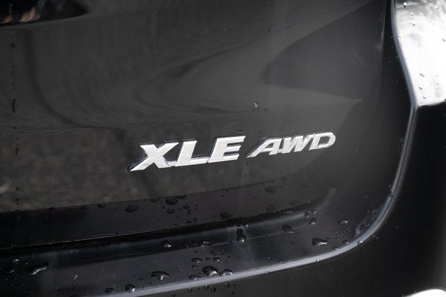 used 2019 Toyota Highlander car, priced at $24,199