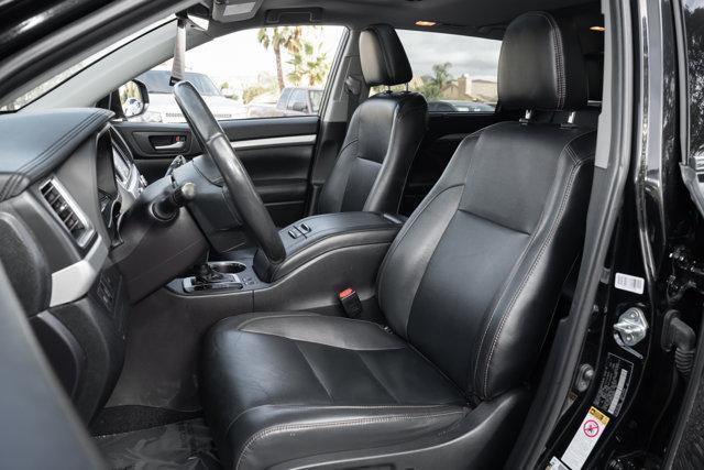 used 2019 Toyota Highlander car, priced at $24,199