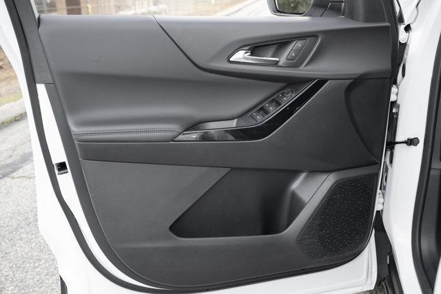 new 2026 Chevrolet Equinox car, priced at $31,325