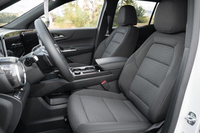 new 2026 Chevrolet Equinox car, priced at $31,325