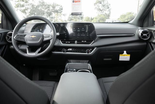 new 2026 Chevrolet Equinox car, priced at $31,325