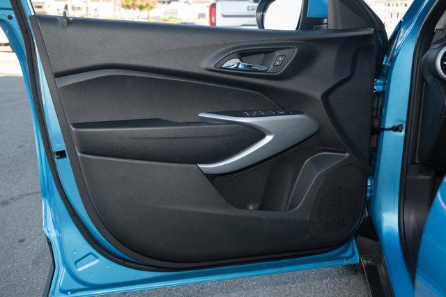 used 2025 Chevrolet Trax car, priced at $22,988