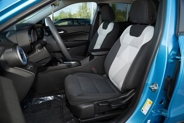 used 2025 Chevrolet Trax car, priced at $22,988