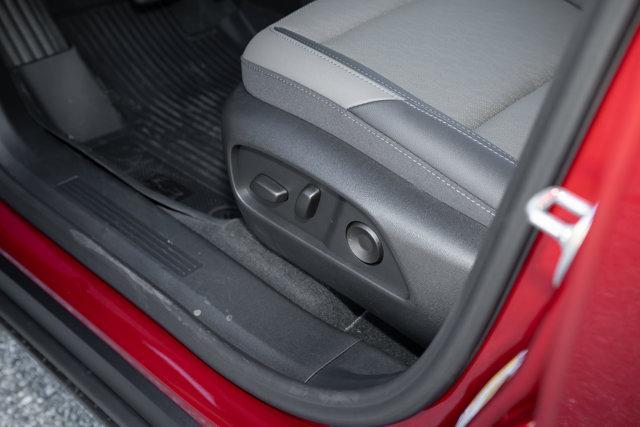 new 2026 Chevrolet Equinox car, priced at $36,104