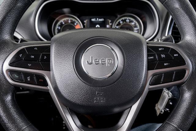 used 2020 Jeep Cherokee car, priced at $17,455