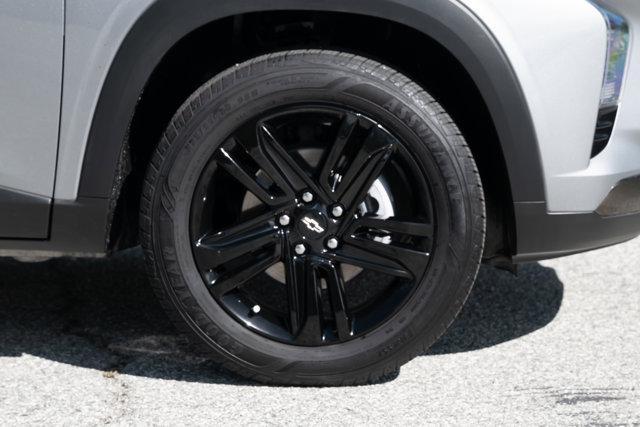 used 2025 Chevrolet Trax car, priced at $25,988