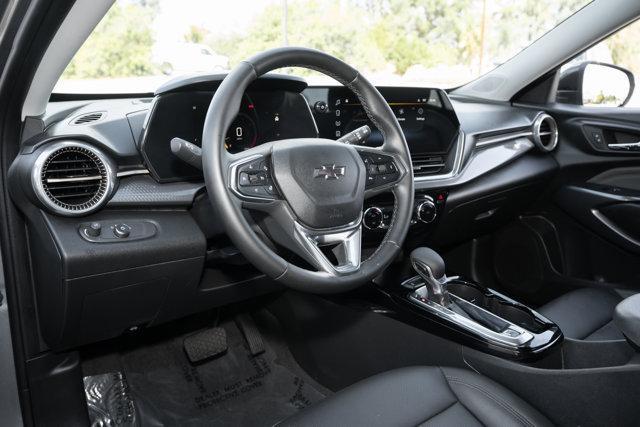 used 2025 Chevrolet Trax car, priced at $25,988