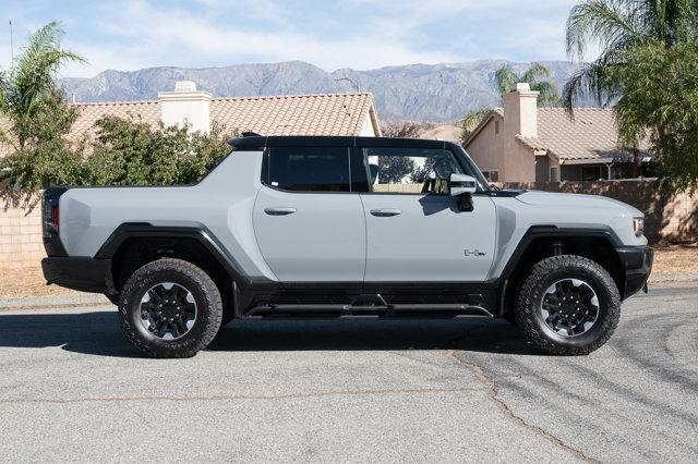 used 2025 GMC HUMMER EV Pickup car, priced at $110,000
