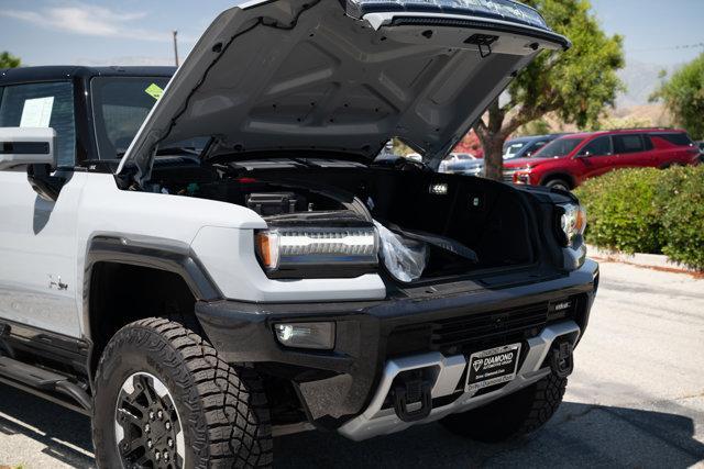 used 2025 GMC HUMMER EV Pickup car, priced at $110,000