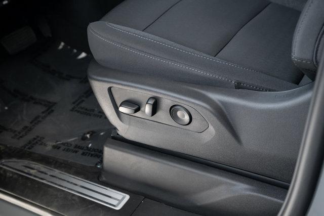 new 2025 Chevrolet Silverado 1500 car, priced at $53,759