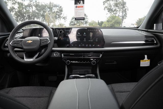 new 2026 Chevrolet Traverse car, priced at $40,800