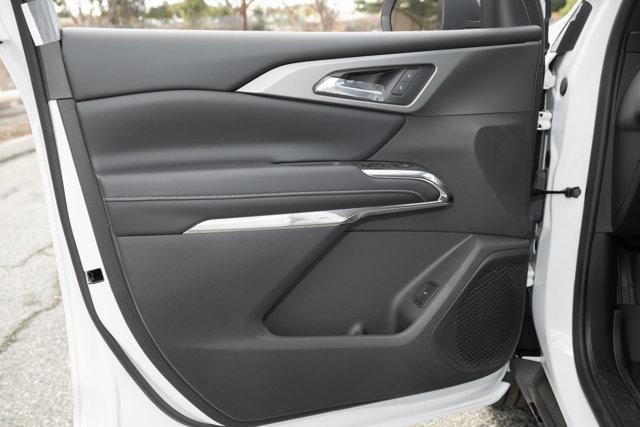 new 2026 Chevrolet Traverse car, priced at $40,800