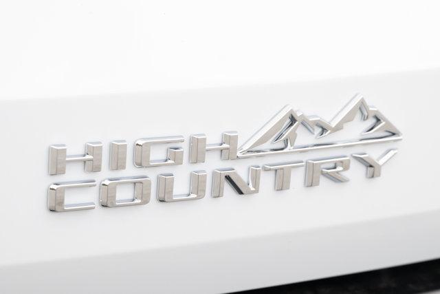 new 2026 Chevrolet Traverse car, priced at $60,734