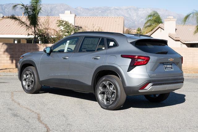 new 2025 Chevrolet Trax car, priced at $23,334