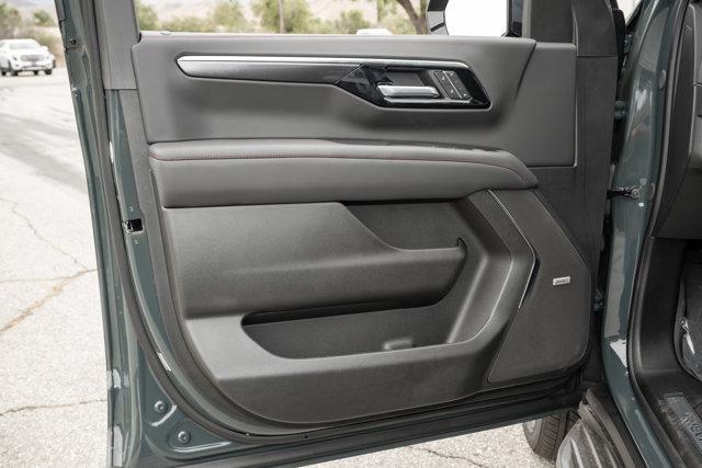 new 2025 Chevrolet Suburban car, priced at $89,038