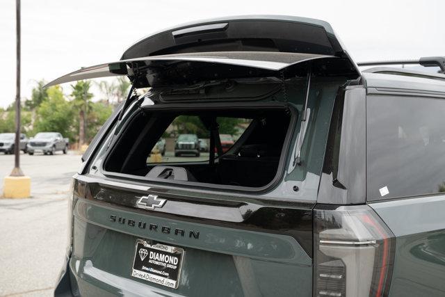 new 2025 Chevrolet Suburban car, priced at $89,038