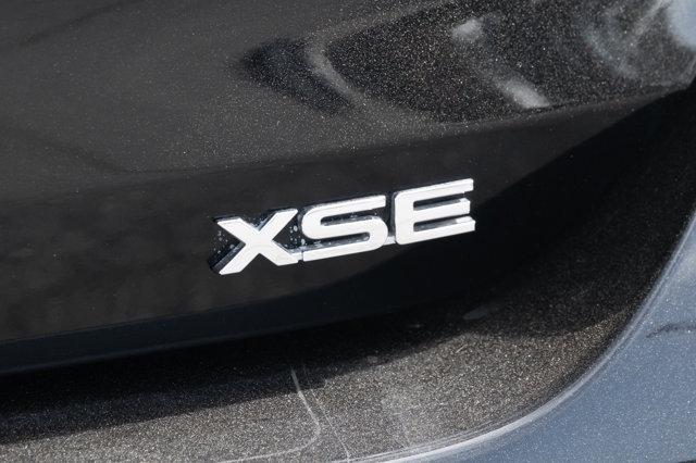 used 2021 Toyota Highlander car, priced at $34,988