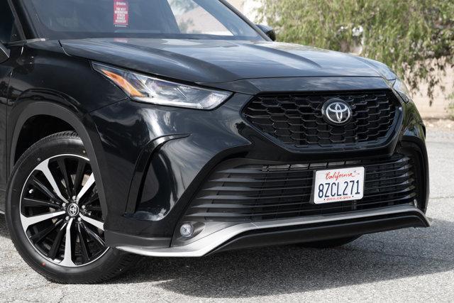 used 2021 Toyota Highlander car, priced at $34,988