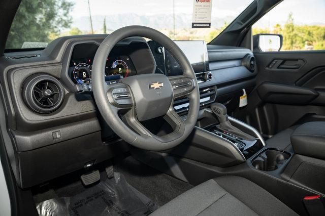 new 2025 Chevrolet Colorado car, priced at $33,994