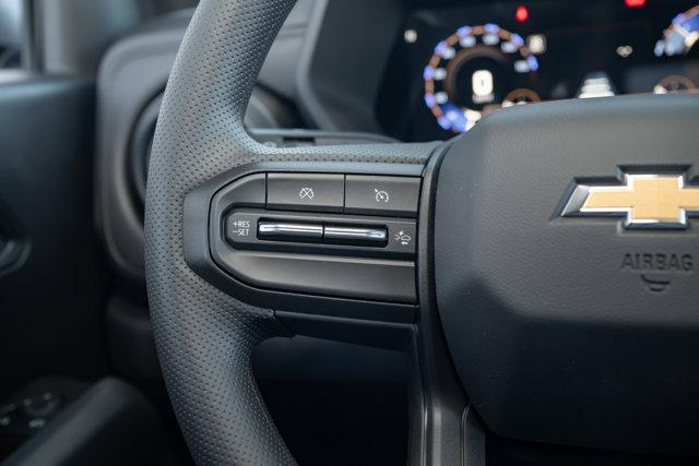 new 2025 Chevrolet Colorado car, priced at $33,994