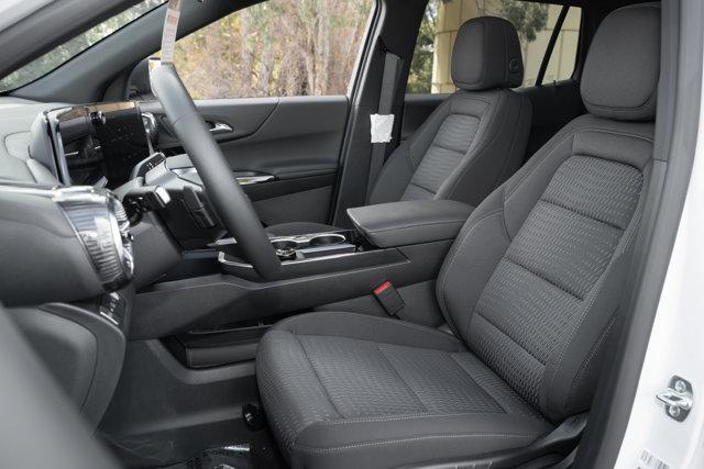 new 2026 Chevrolet Equinox car, priced at $35,860