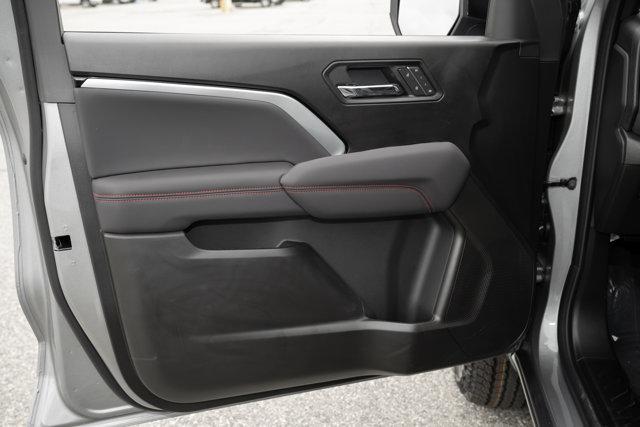 new 2026 Chevrolet Colorado car, priced at $47,915