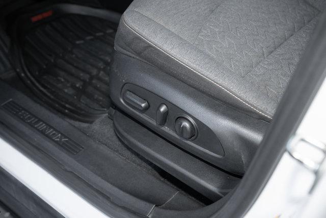 used 2022 Chevrolet Equinox car, priced at $16,588