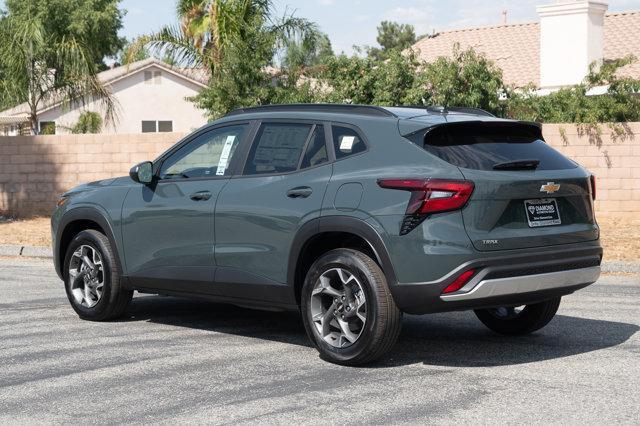 new 2025 Chevrolet Trax car, priced at $23,334