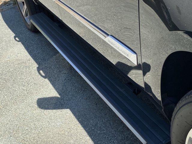 used 2017 Cadillac Escalade ESV car, priced at $27,988