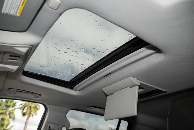 used 2017 Cadillac Escalade ESV car, priced at $25,988