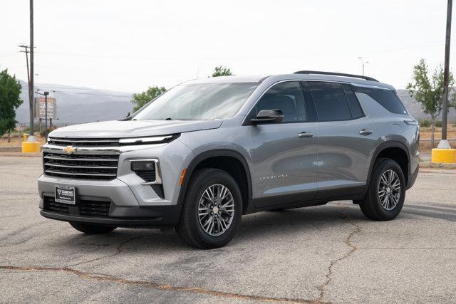 used 2025 Chevrolet Traverse car, priced at $36,988