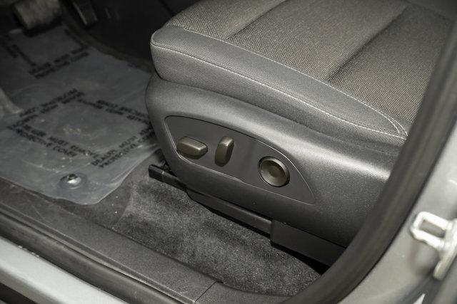 used 2025 Chevrolet Traverse car, priced at $36,988
