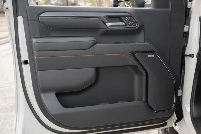 new 2026 GMC Sierra 2500 car, priced at $80,400