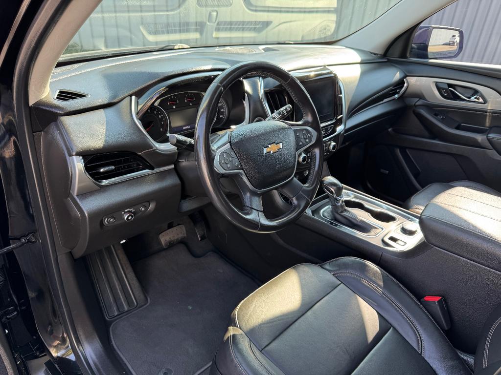 used 2021 Chevrolet Traverse car, priced at $18,995