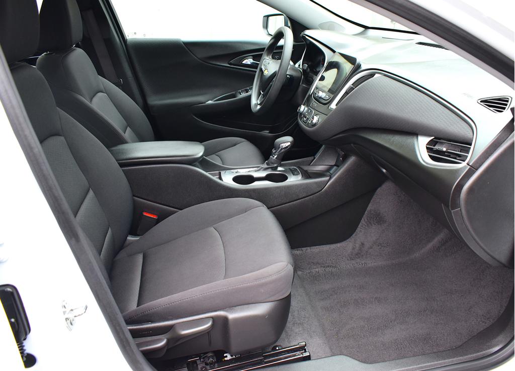 used 2024 Chevrolet Malibu car, priced at $15,995